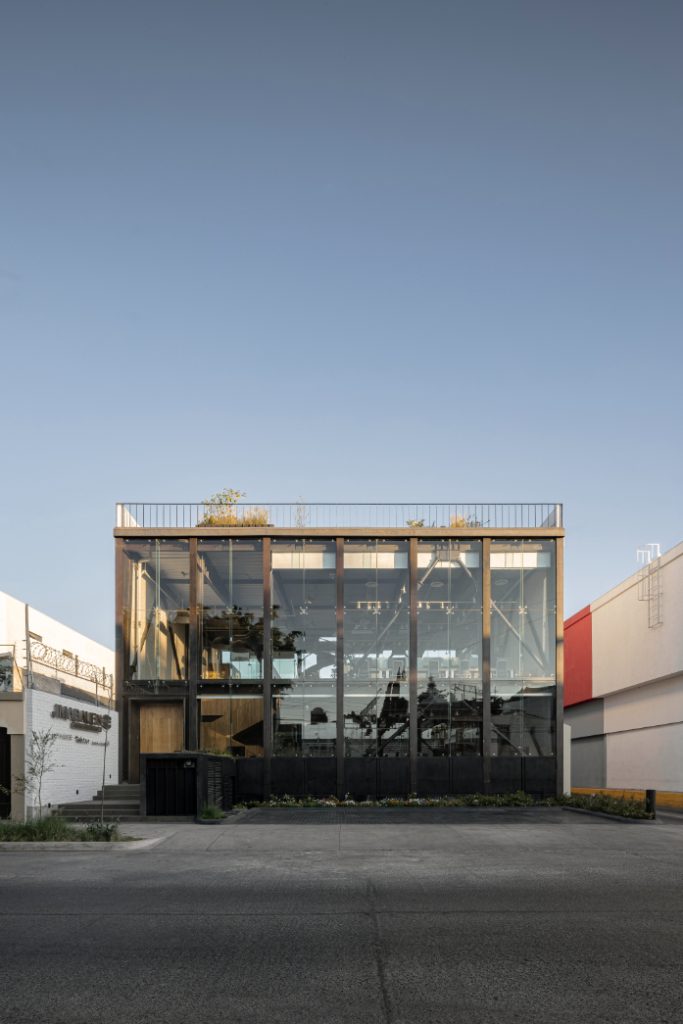 Oficinas_JMABAUEN_Diseño_Arquitectonico_AR_002