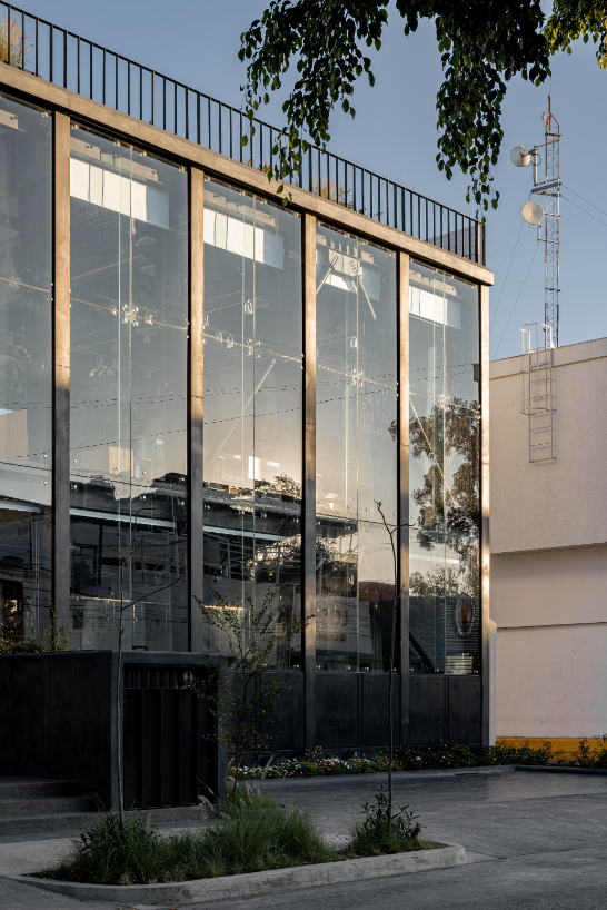 Oficinas_JMABAUEN_Diseño_Arquitectonico_AR_003