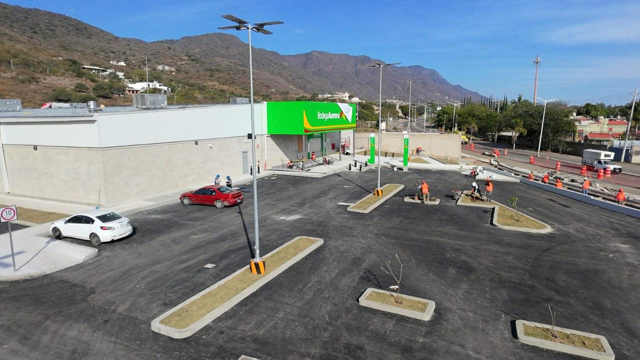 Construcción Bodega Aurrera Hacienda San Ignacio, Tonalá Jalisco